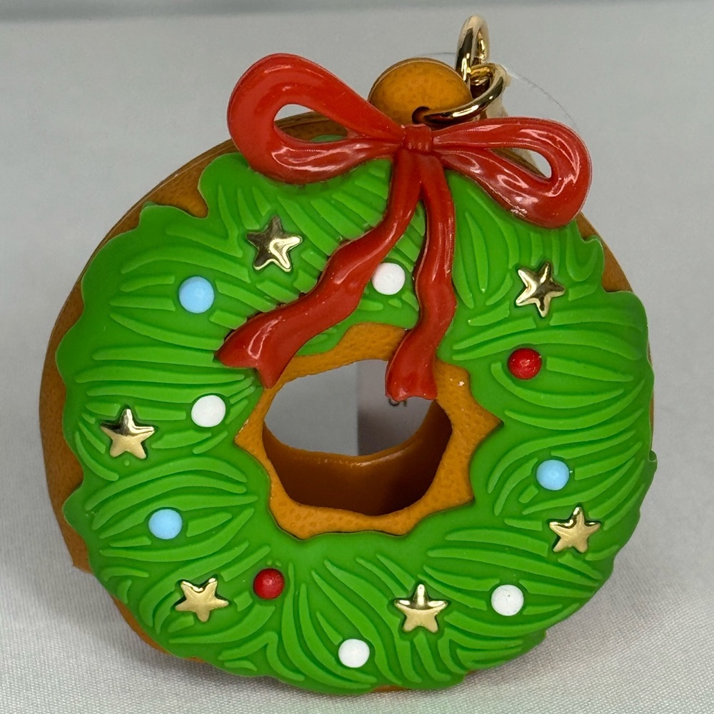 Festive Green Wreath B&BW Pocketbac with Red Bow